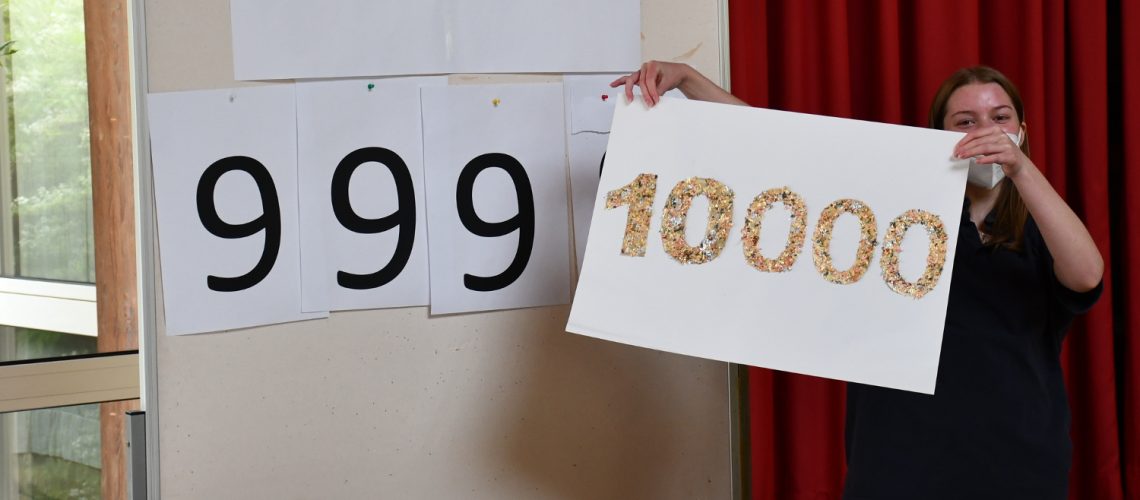web-Die goldene 10.000 erscheint